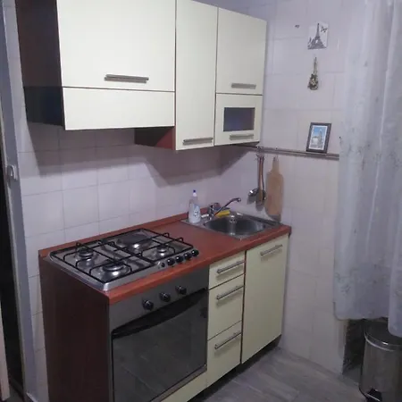 Center Neno Apartamento